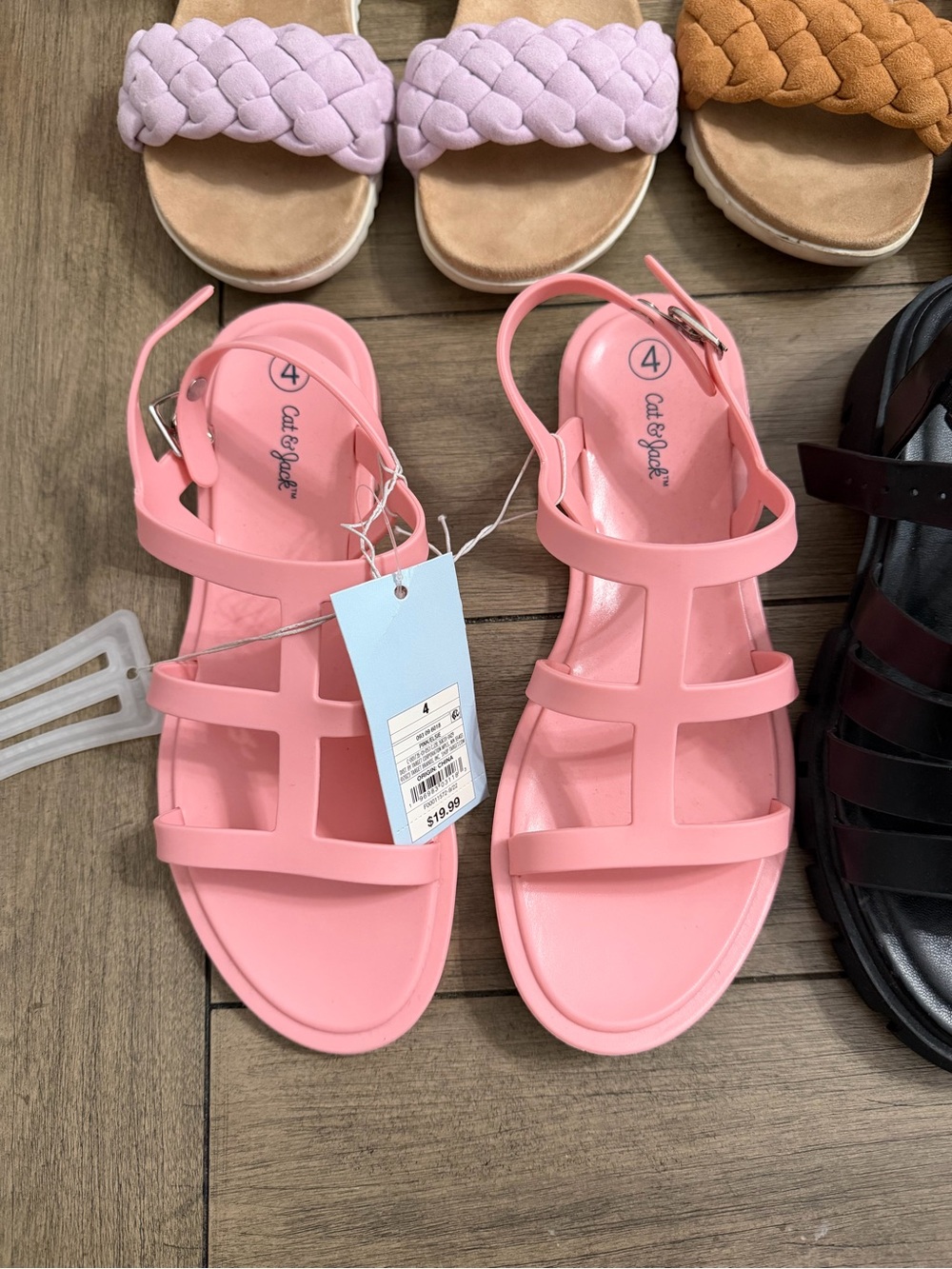 Sandals bundle - Picture 2 of 7